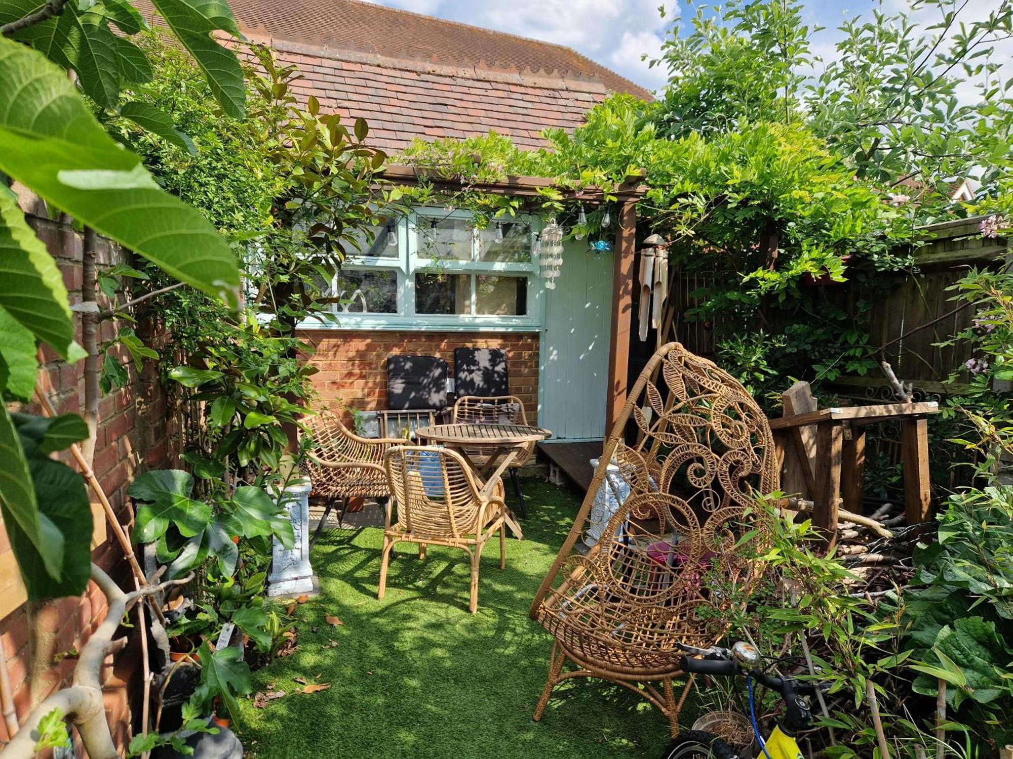 Lotus Pod House Homestay Horsell Esterno foto